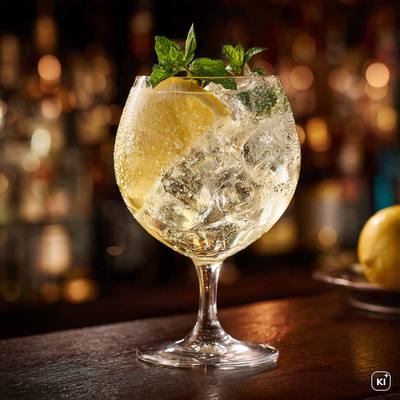 Lillet Blanc Spritz