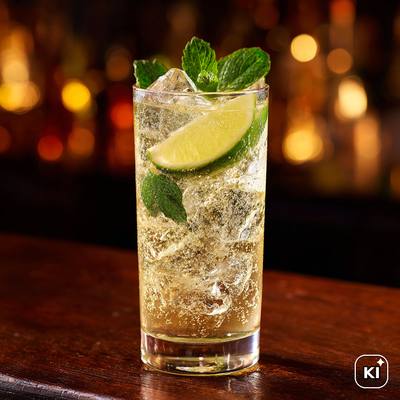 Zitronenlikör Tonic